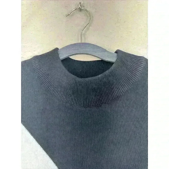 Adidas Originals X HYKE Mock Neck Colorblock Sweater Black White Women’s L. SC3 - Picture 4 of 8